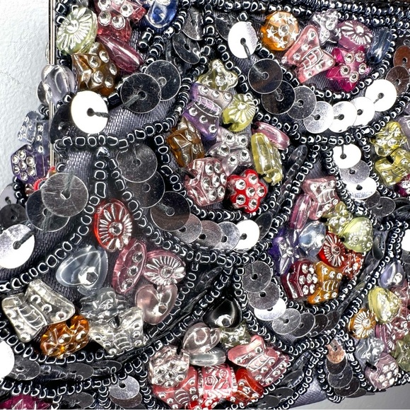 Rachel Silver Grey Beaded Clutch / Silver Clasp / Silver Chain / Vintage Style - Picture 3 of 5